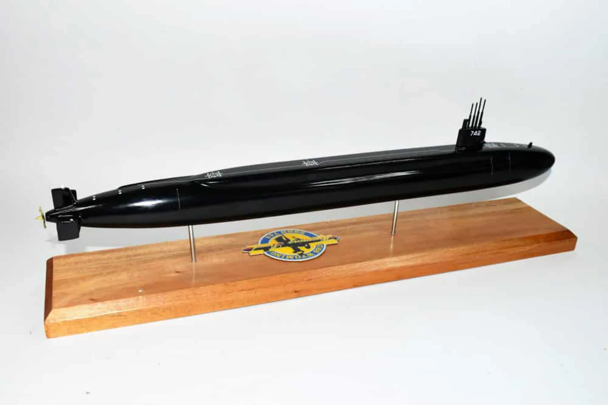 Wyoming -742 Submarine Model (Black Hull),Navy,Scale Model,Mahogany,20 inch,Ohio Class
